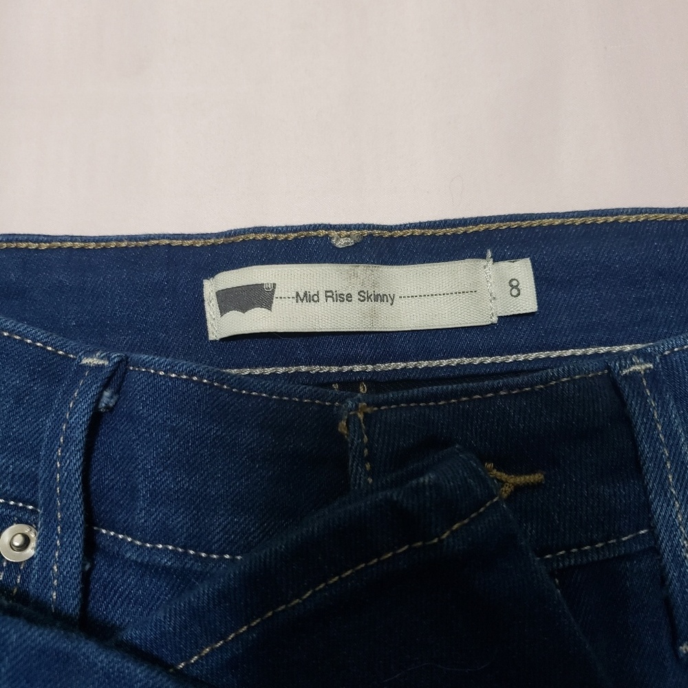 Jean's - Picture 2 of 3